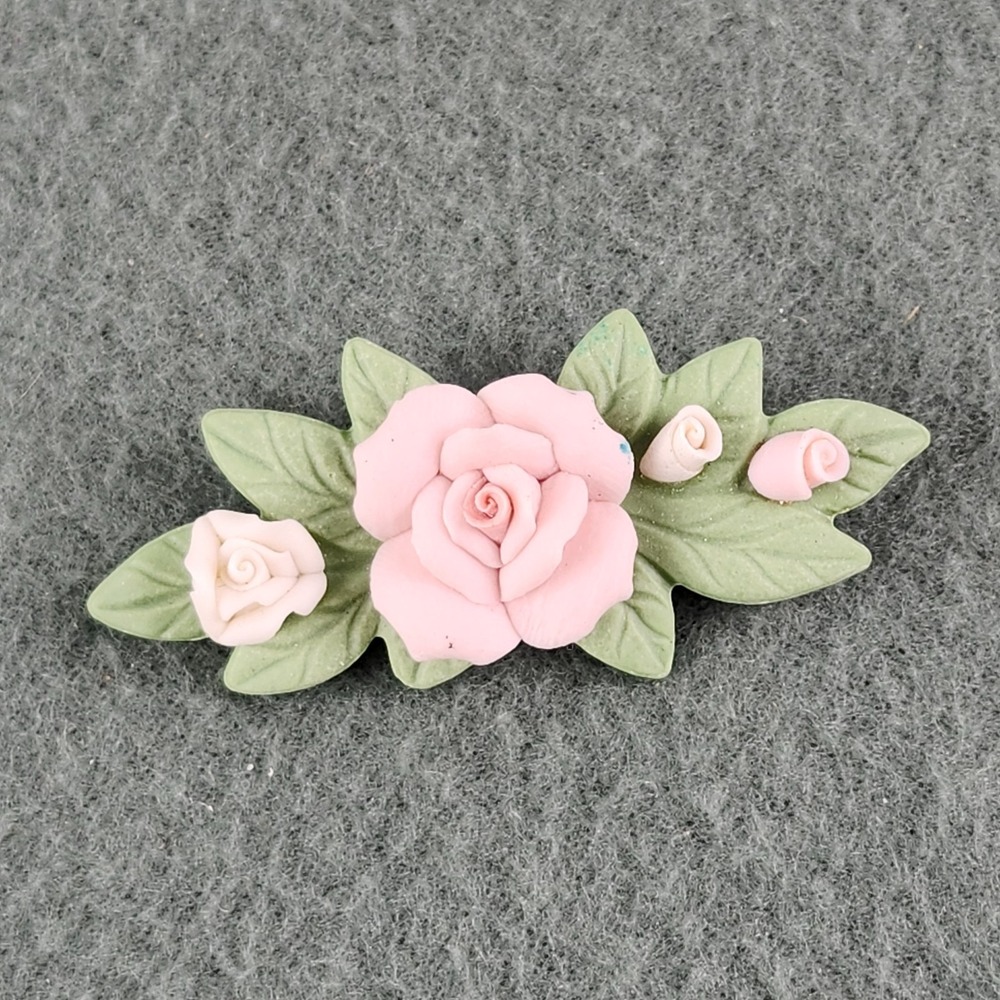 Vintage Pink‎ Porcelain Rose Green Leaf Brooch